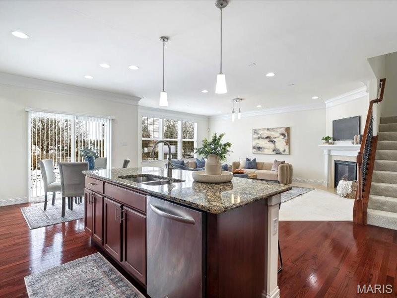 Estates At Town & Country Crossing - Residential