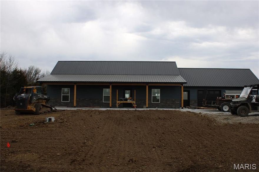 New Construction home to be completed in the next few weeks. 

Three bed, two bath home with a two car attached garage sitting on 3.57 surveyed acres located just south west of Hannibal, MO. More details, and pictures to come shortly! Home is located on tract 6