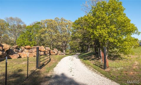 Tiny photo for 2288 Highway Y, Belle, MO 65013 (MLS # 26025887)