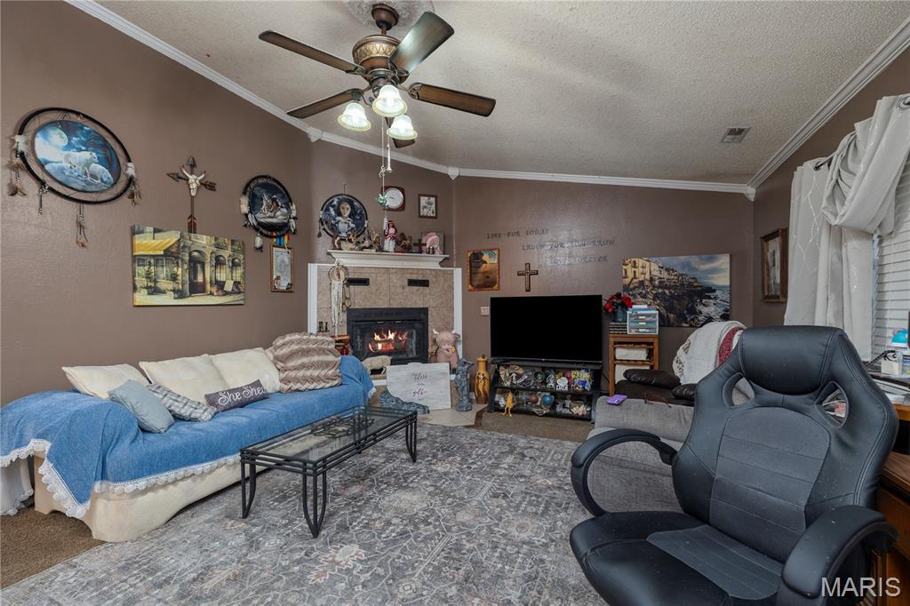 12253 Nodaway Lane