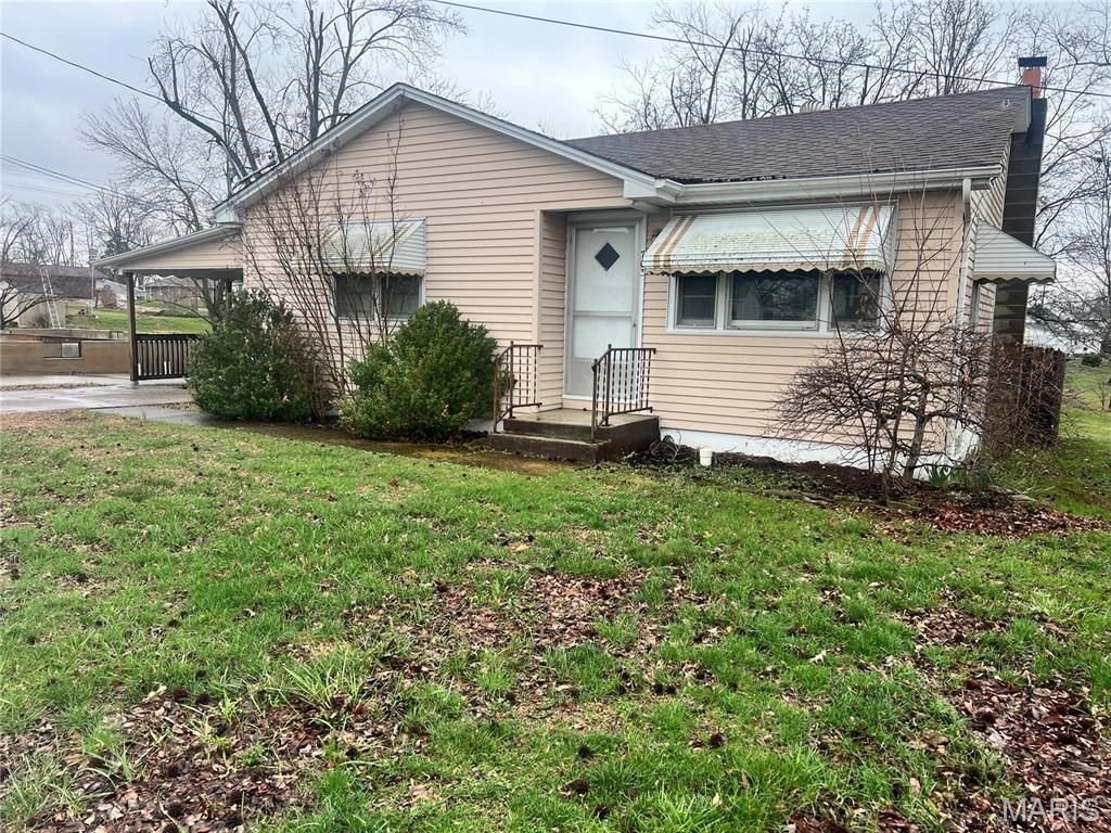 Photo of 703 Bruce Street, Perryville, MO 63775 (MLS # 26013303)