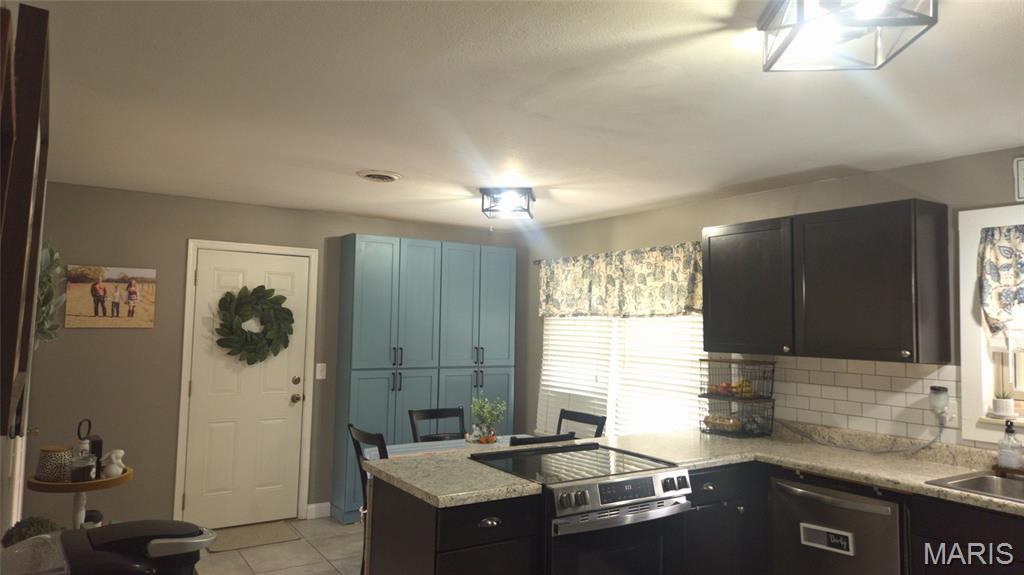 Ridgewood 01 - Residential