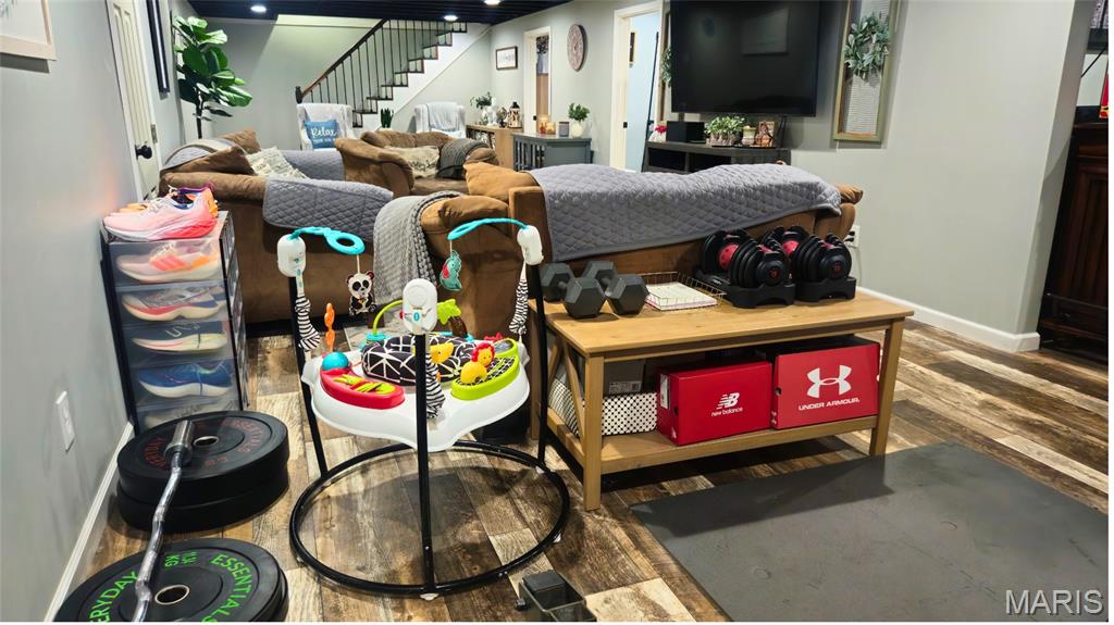 Ridgewood 01 - Residential