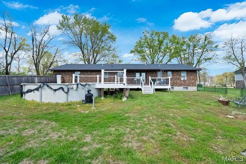 Tiny photo for 2246 E Highway 47, Winfield, MO 63389 (MLS # 26006027)