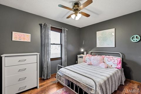 Tiny photo for 2246 E Highway 47, Winfield, MO 63389 (MLS # 26006027)