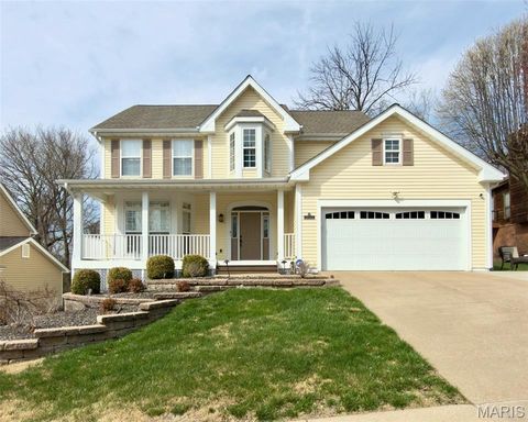 Photo of 12315 Rule Hill Court, Maryland Heights, MO 63043 (MLS # 26019003)