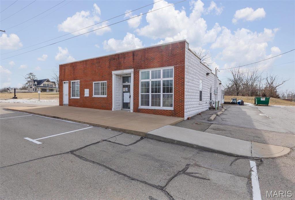 114 Main Street