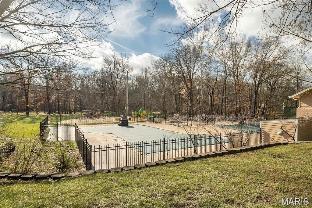 Country Lane Woods Ii 6 - Residential