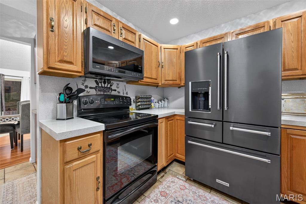 1601 Country Hill Lane