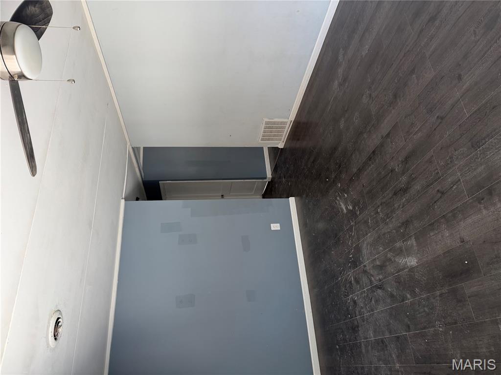 De Porres - Residential Lease