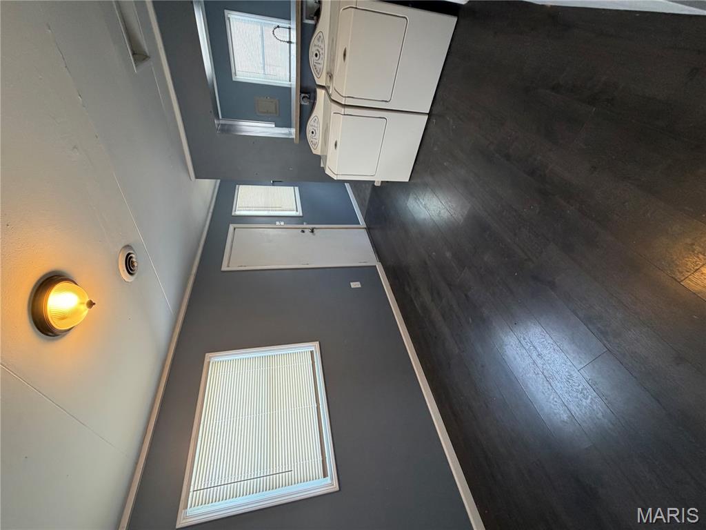 De Porres - Residential Lease