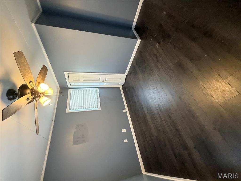 De Porres - Residential Lease