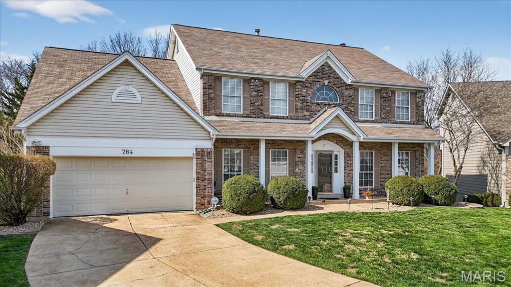 Photo of 764 Charleston Oaks Drive, Ballwin, MO 63021 (MLS # 26018470)