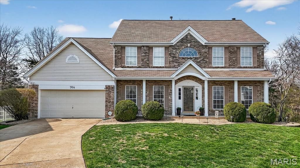 Photo of 764 Charleston Oaks Drive, Ballwin, MO 63021 (MLS # 26018470)