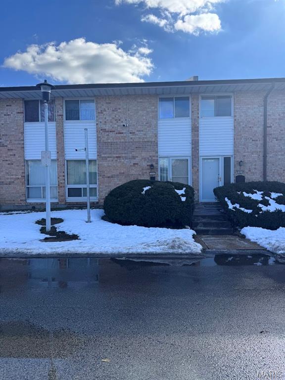 Sakura Gardens Condo - Residential