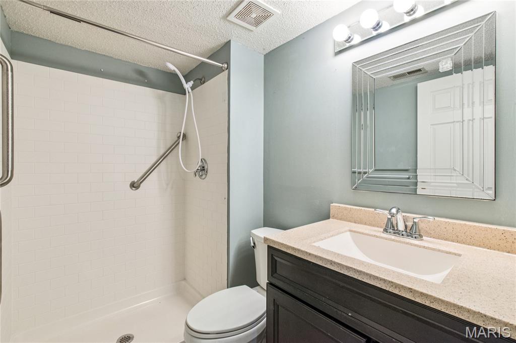 Country Stone Manor Condo 1 - Residential