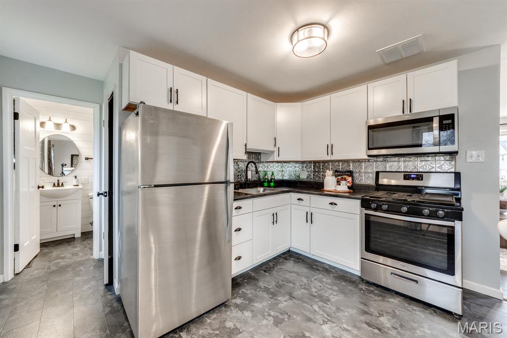 Riverside 2 - Residential