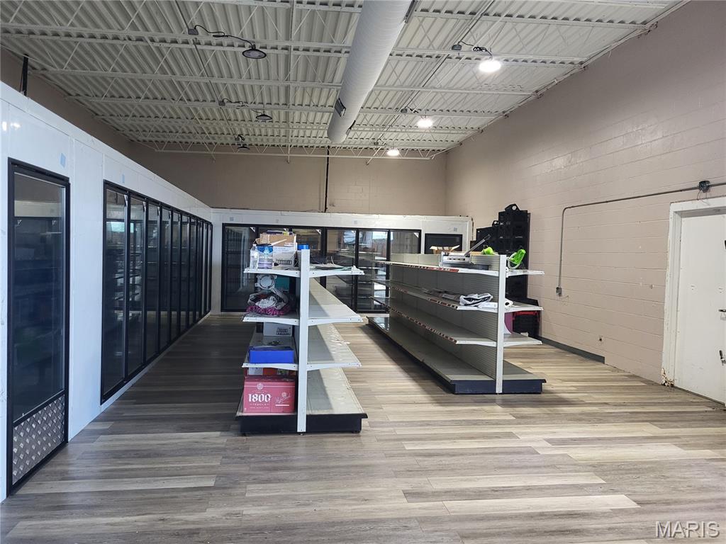 Seven Hills West Lt D Resub - Commercial Sale