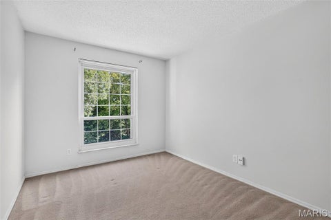 Tiny photo for 1511 Hampton Hall Drive #18, Chesterfield, MO 63017 (MLS # 26056158)