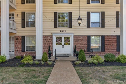 Tiny photo for 1511 Hampton Hall Drive #18, Chesterfield, MO 63017 (MLS # 26056158)