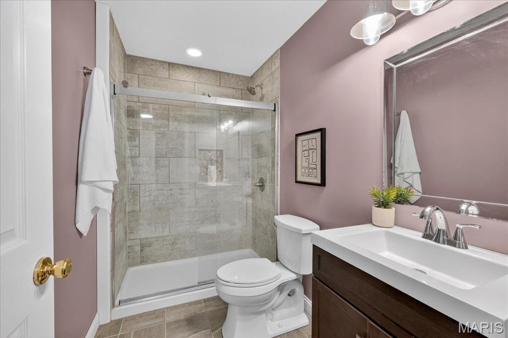 Section 1-44-5 Bdy Adj Aka 350 South - Residential