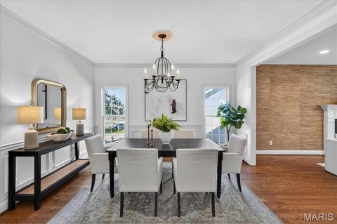 Tiny photo for 350 S Van Buren Avenue, Kirkwood, MO 63122 (MLS # 26006510)