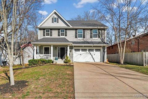 Photo of 350 S Van Buren Avenue, Kirkwood, MO 63122 (MLS # 26006510)