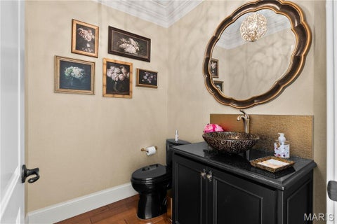 Tiny photo for 2 Fairlake Drive, Chesterfield, MO 63005 (MLS # 26064265)