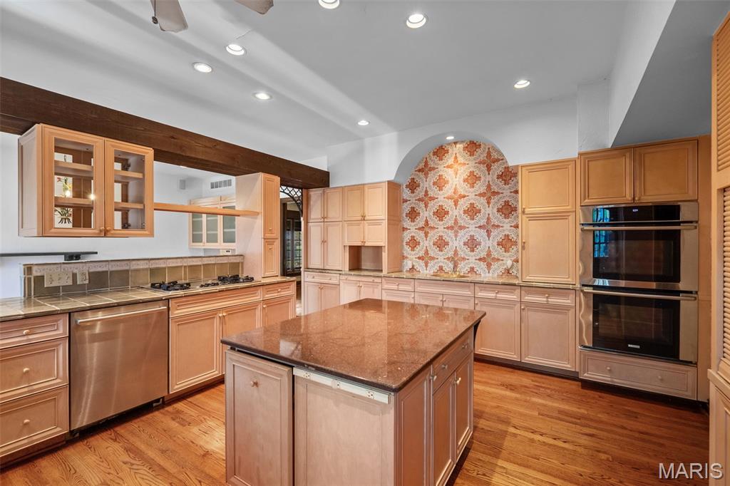 31 Bellerive Country Club Grounds