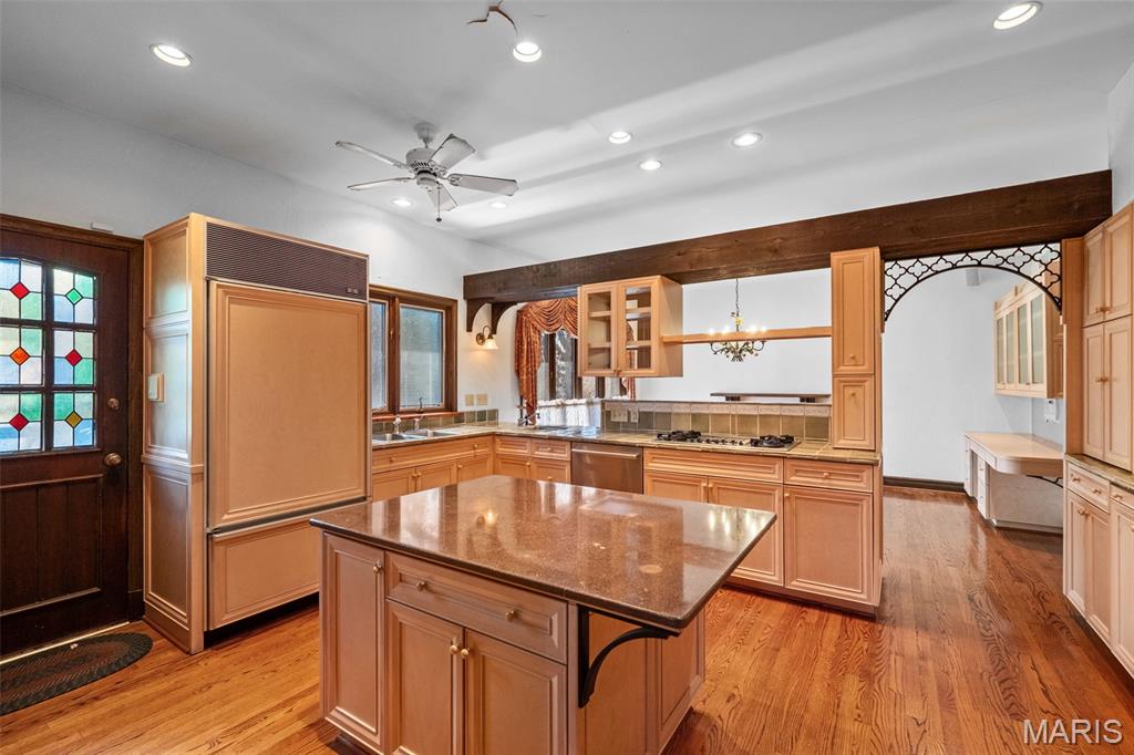 Bellerive Country Club Grounds - Residential