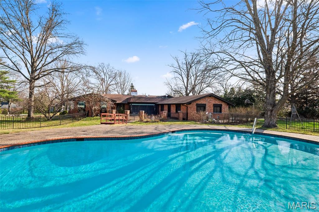 Bellerive Country Club Grounds - Residential