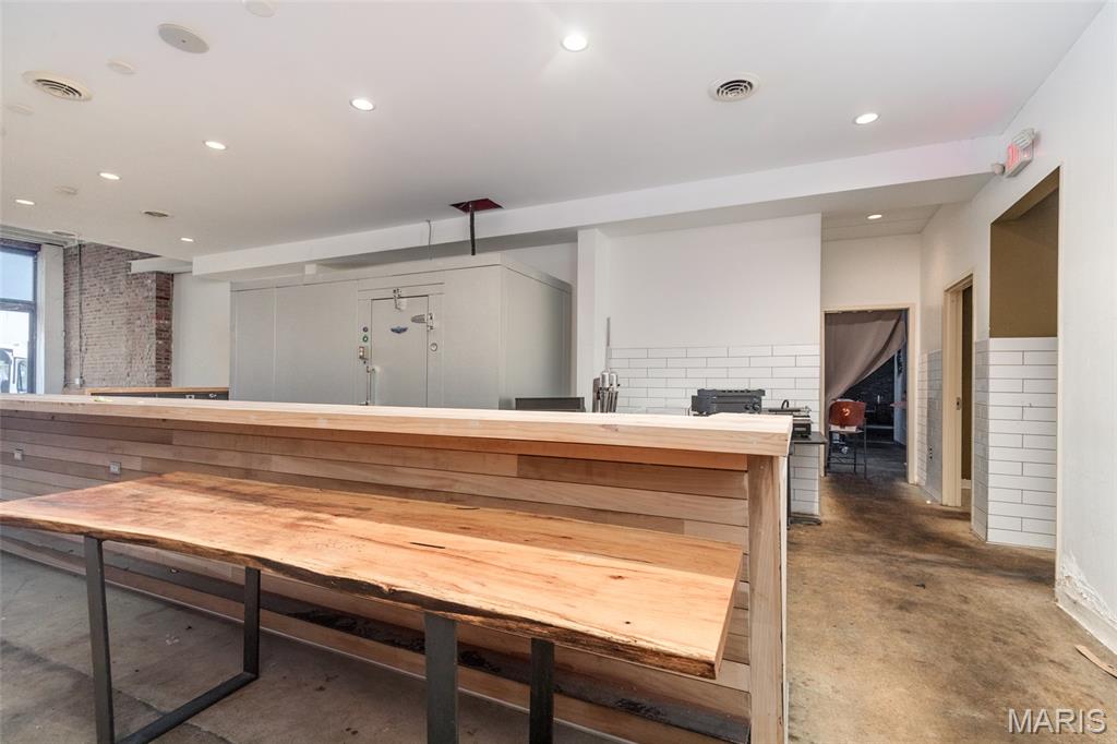 Stoddard Add - Commercial Sale