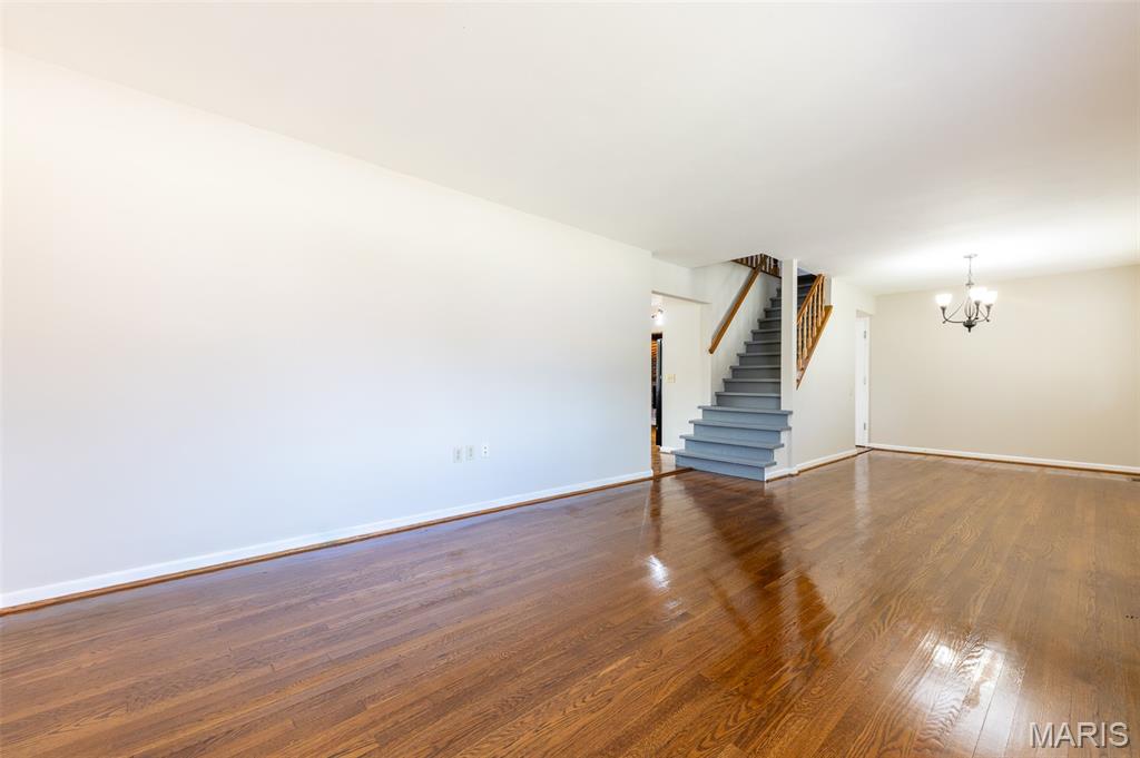 Paddock Hills 9 - Residential