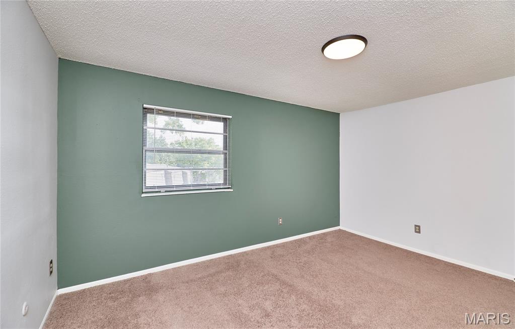 Braeshire Condo - Residential