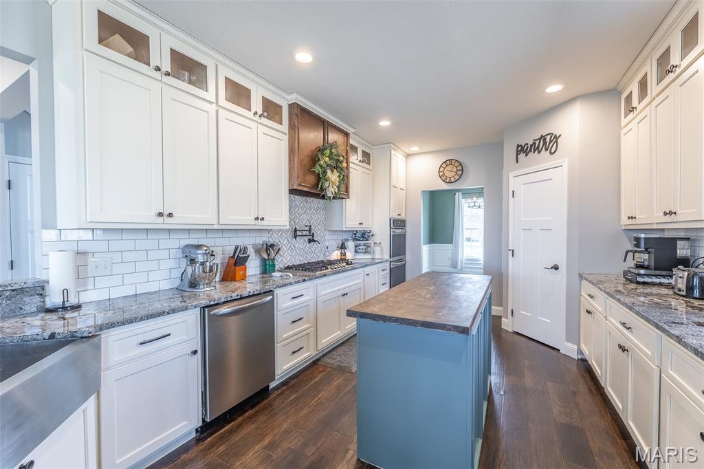 Country Acres Sub - Residential