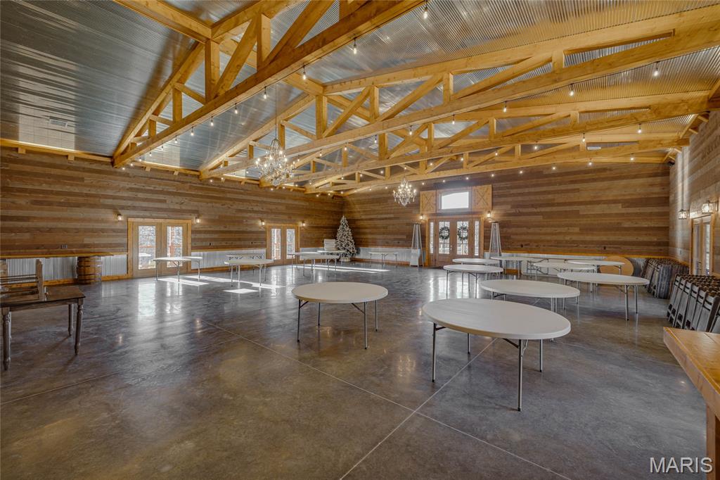 none - Commercial Sale