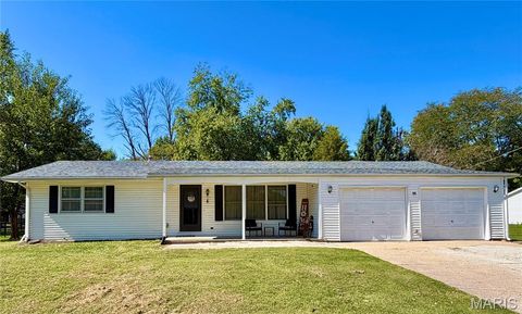 Photo of 11 Garden Place, Montgomery, MO 63361 (MLS # 25079790)