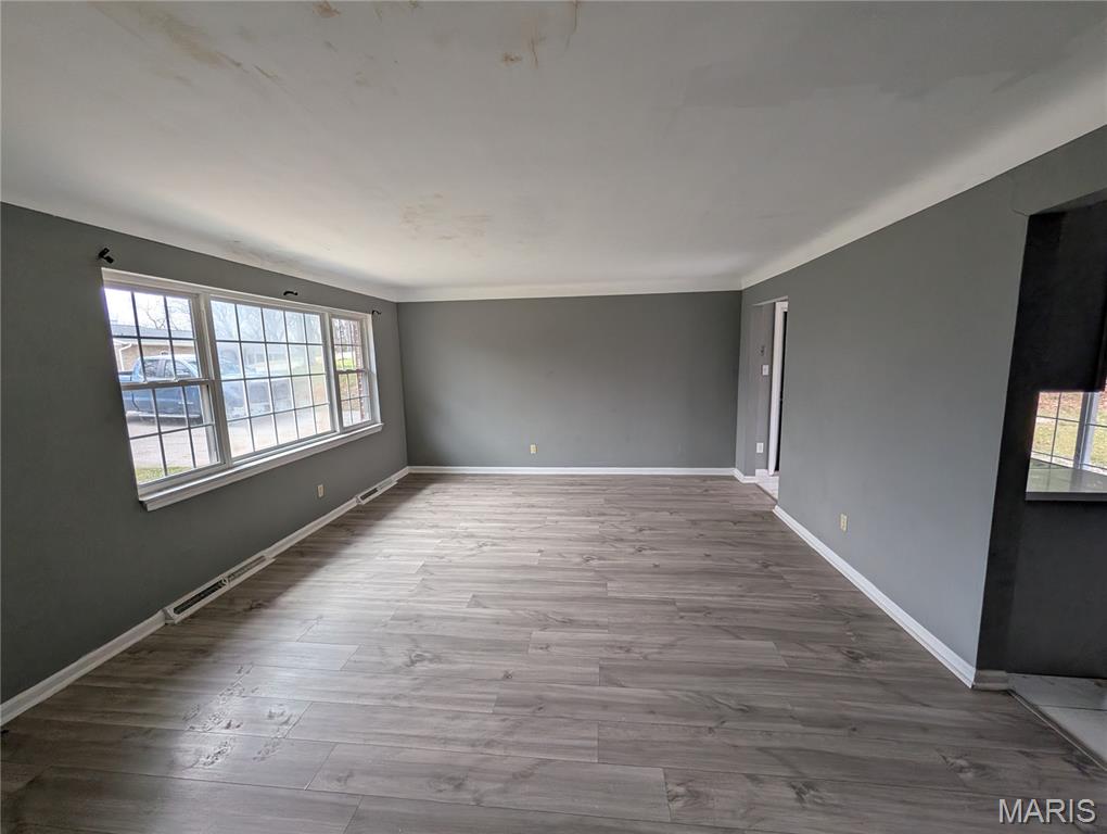 Oakcrest Manor - Residential