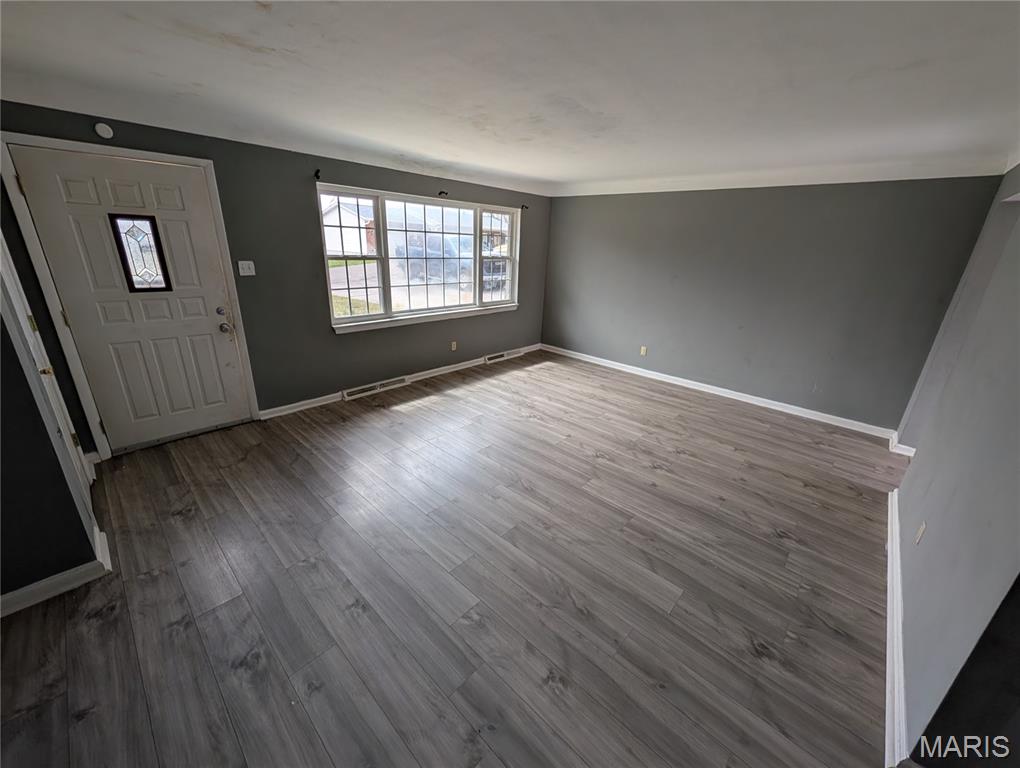 Oakcrest Manor - Residential