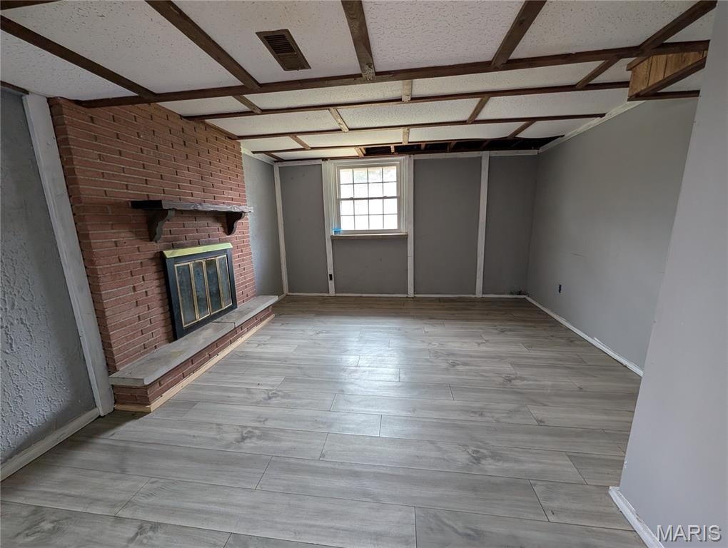 Oakcrest Manor - Residential