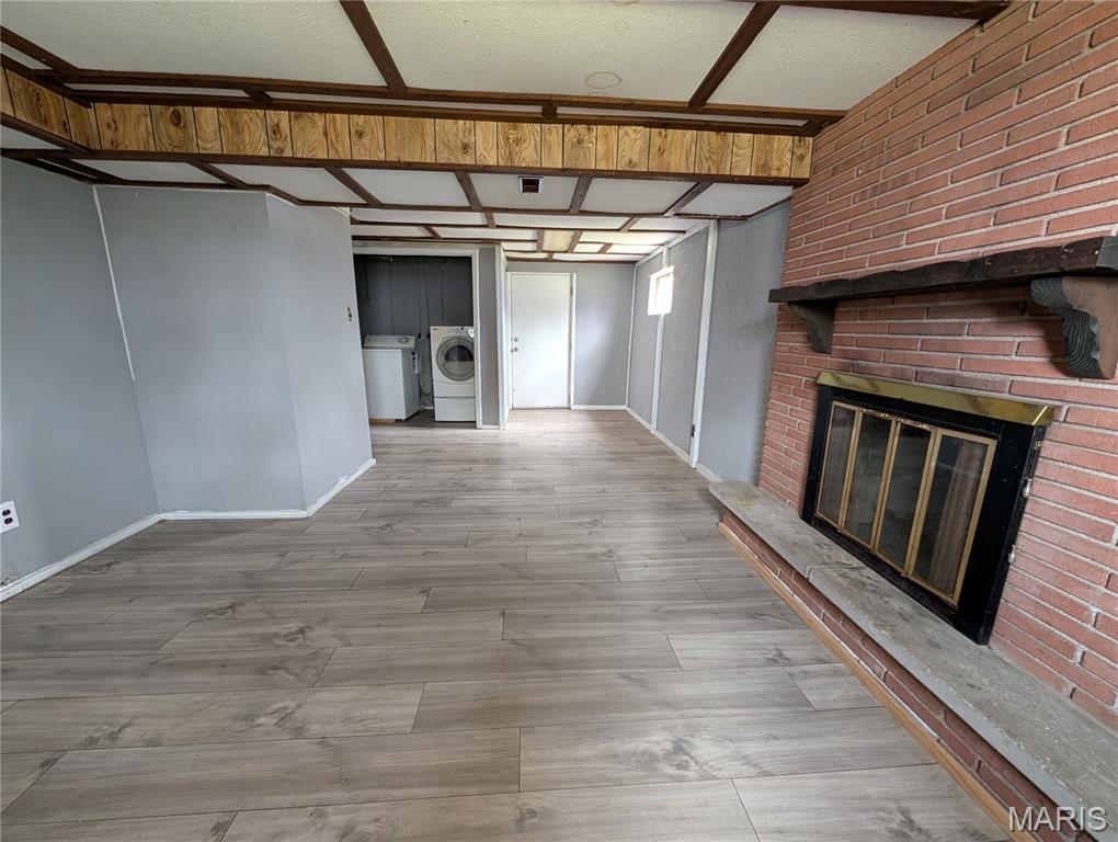 Oakcrest Manor - Residential