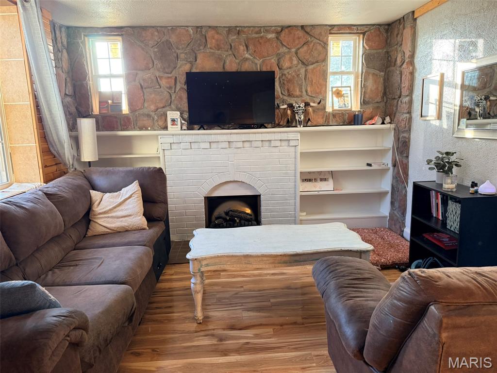 Lutesville - Residential