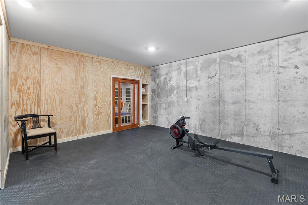 Riverview Court Sub - Residential