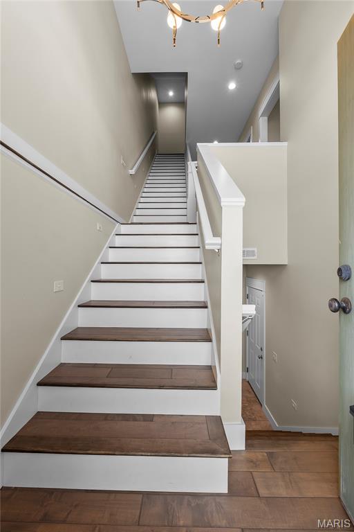 Riverview Court Sub - Residential