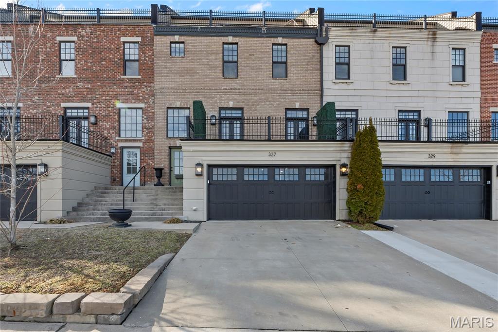 Riverview Court Sub - Residential