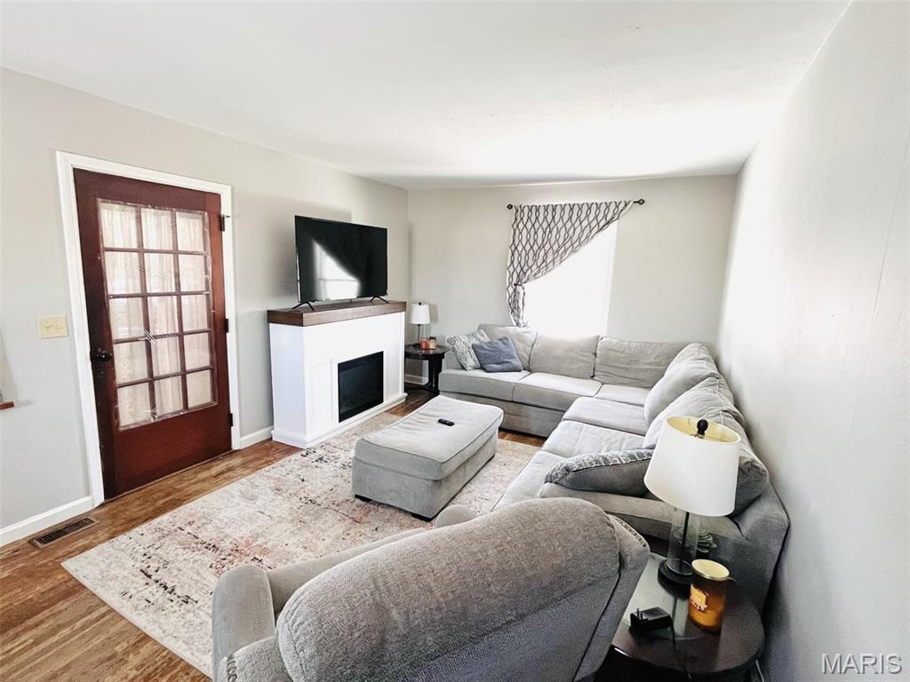 10516 County Road 3060