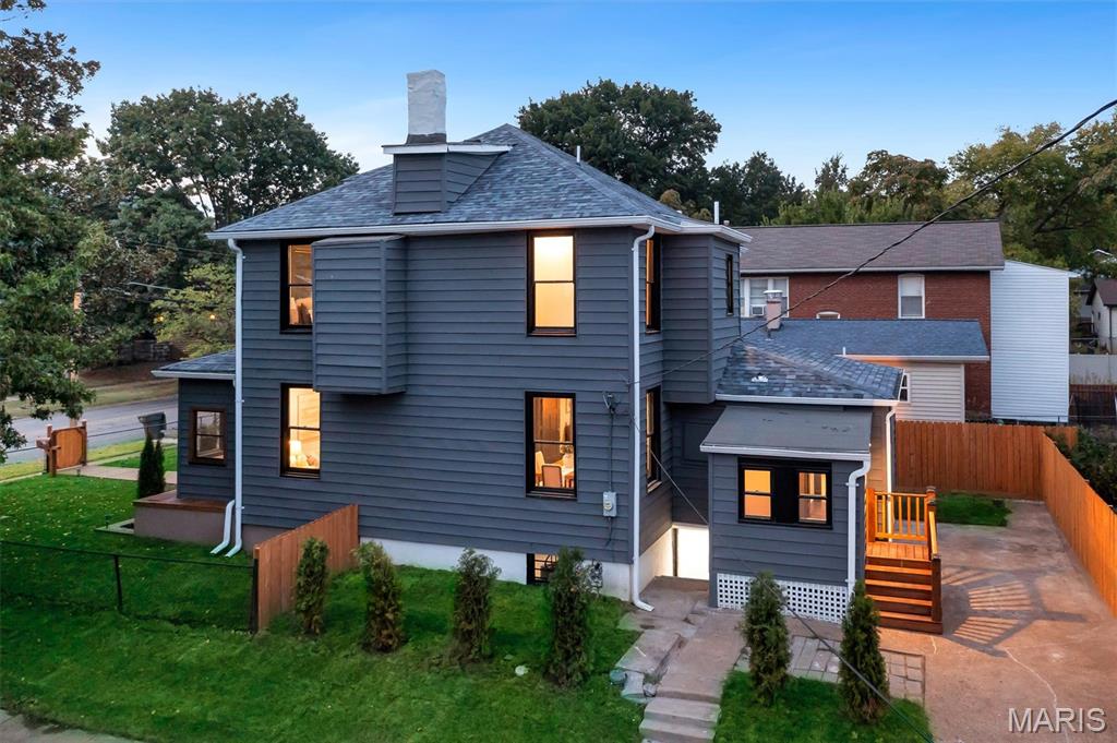 2118 McCausland Avenue