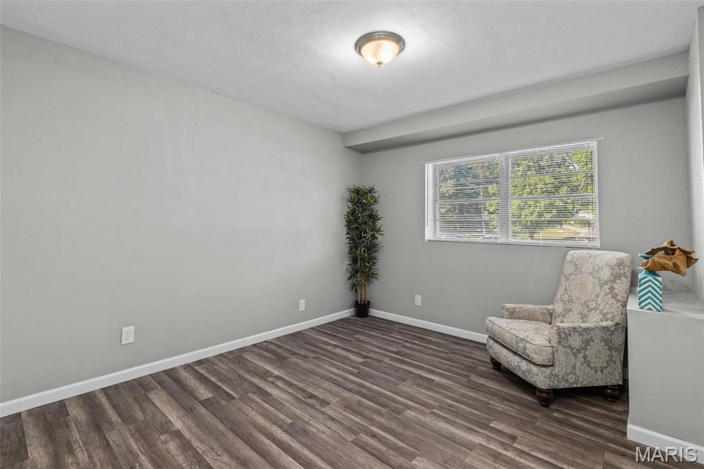 Morris Acres - Commercial Sale