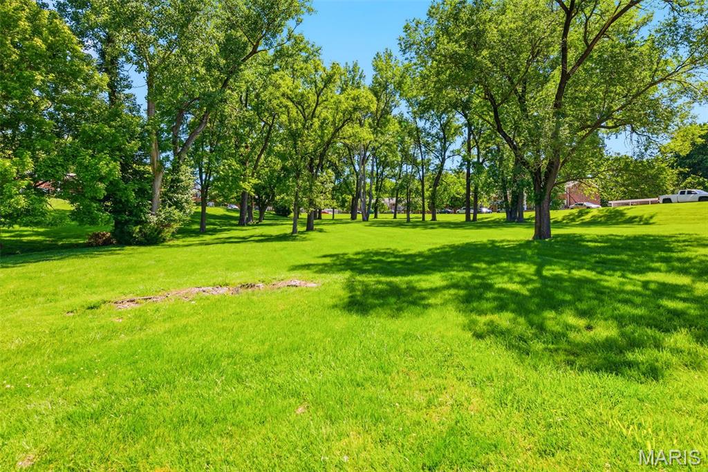 Bridgecrest Estates 2 Condo - Residential