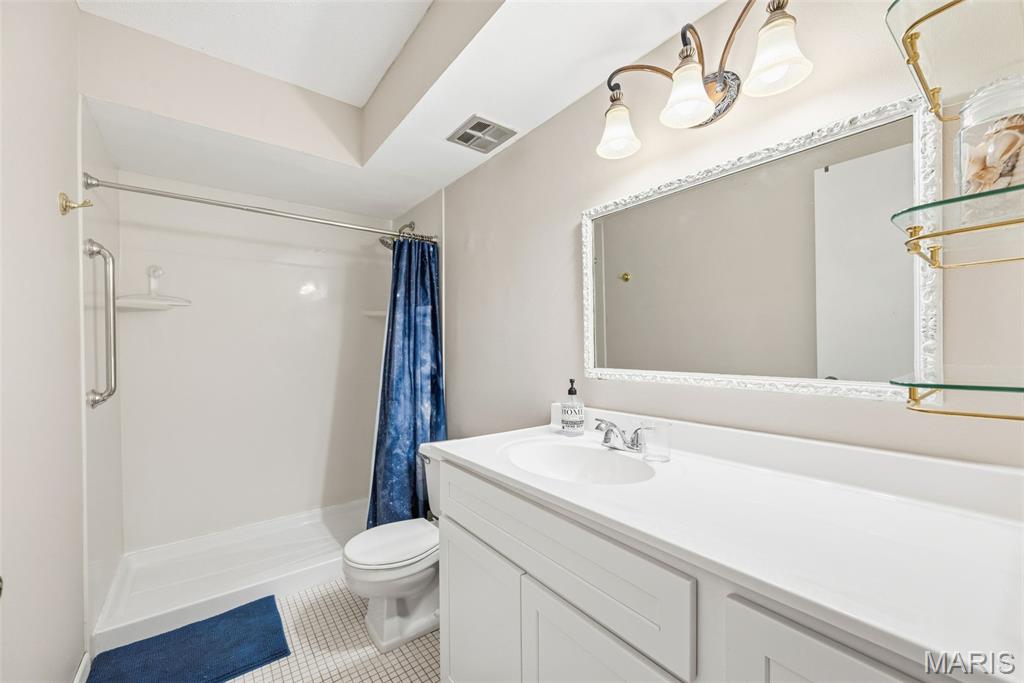 Bridgecrest Estates 2 Condo - Residential
